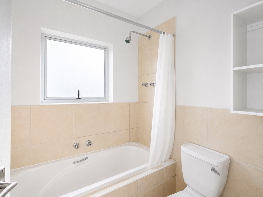 2 Bedroom Property for Sale in Parklands Western Cape